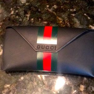 Gucci sunglasses holder